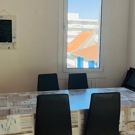 Bonne Surprise, T3 Terrasse Pr. Plage/ Centre/gare *