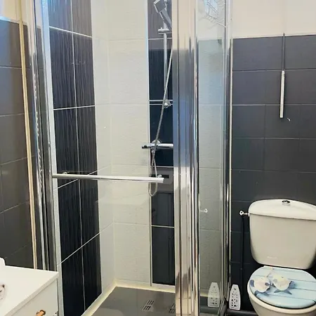 Appartement Bonne Surprise, T3 Terrasse Pr. Plage/ Centre/gare *